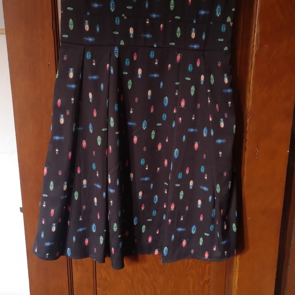 Bug dress - Picture 4 of 6